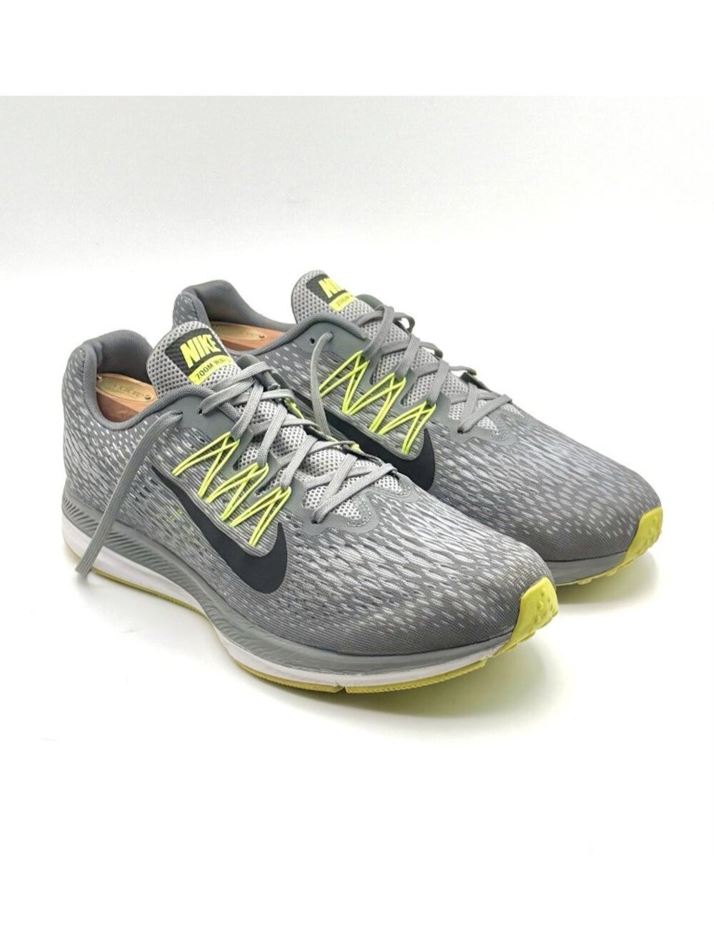 Nike Zoom Winflo 5 Men's Sneakers Lace Grey Volt Neon Running Mesh Shoes 12